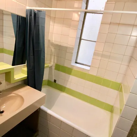 Great 2 Bedroom Flatel On Vinohrady 布拉格